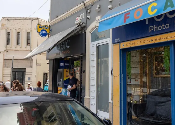 In St Julians * San Ġiljan